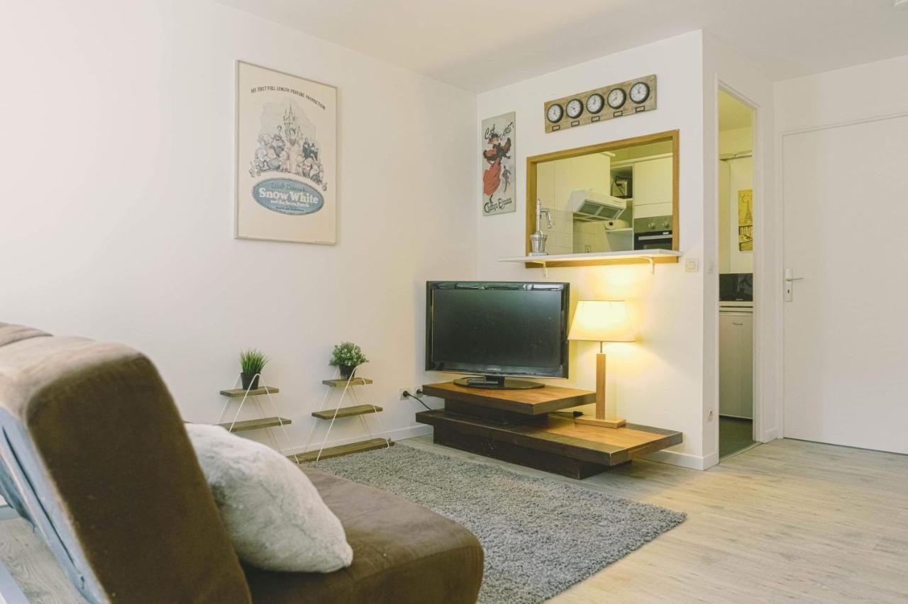Luka'S Charming Apartment Near Disneyland Маньи-ле-Онгр Экстерьер фото